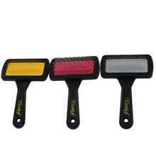 Carregar imagem no visualizador da galeria, Escova Multifunções desembolador de pelos.